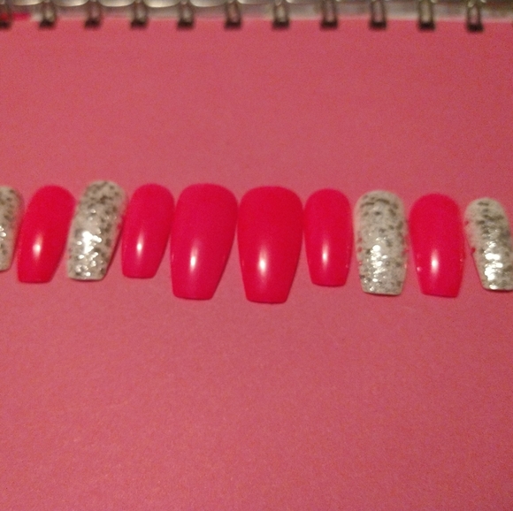 Press on nails long coffin nails hot pink sparkles - Picture 5 of 5